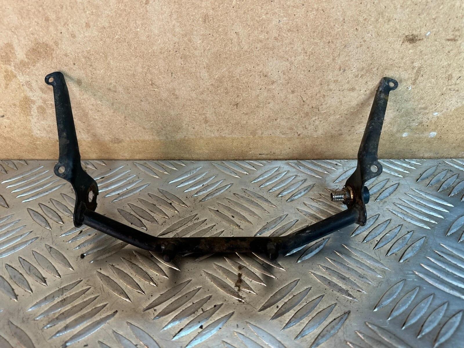 Honda CBF125 Front Indicator Securing Bracket 2012 CBF 125
