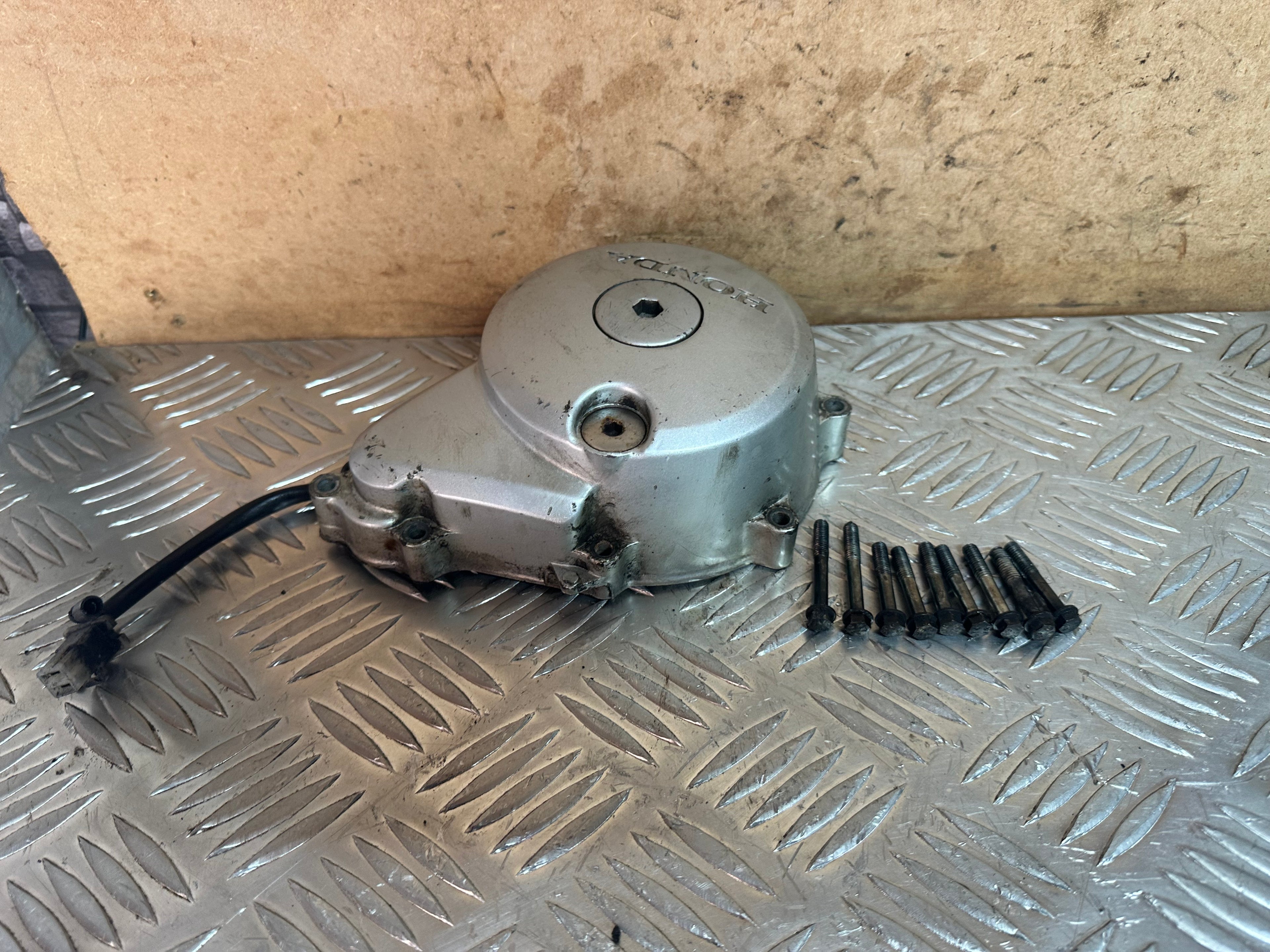 Honda CBF125 Engine Ignition Stator / Generator & Cover With All Bolts 2012
