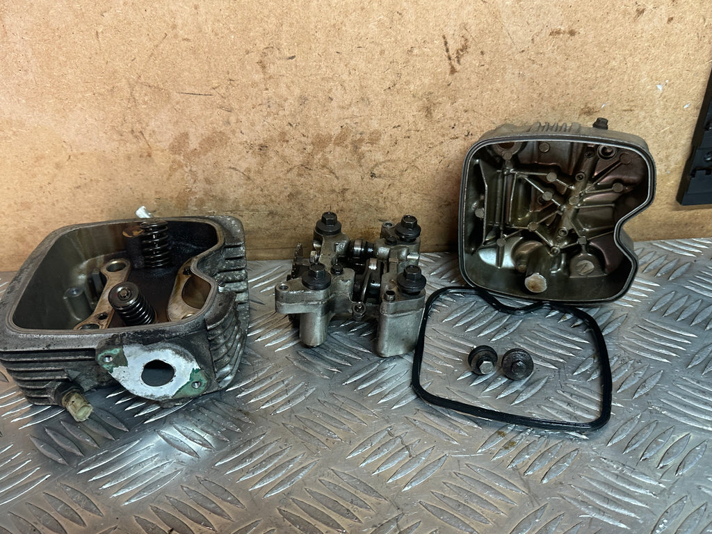 Honda CBF125 Engine Cylinder Head Complete With Valves & Cam 2012
