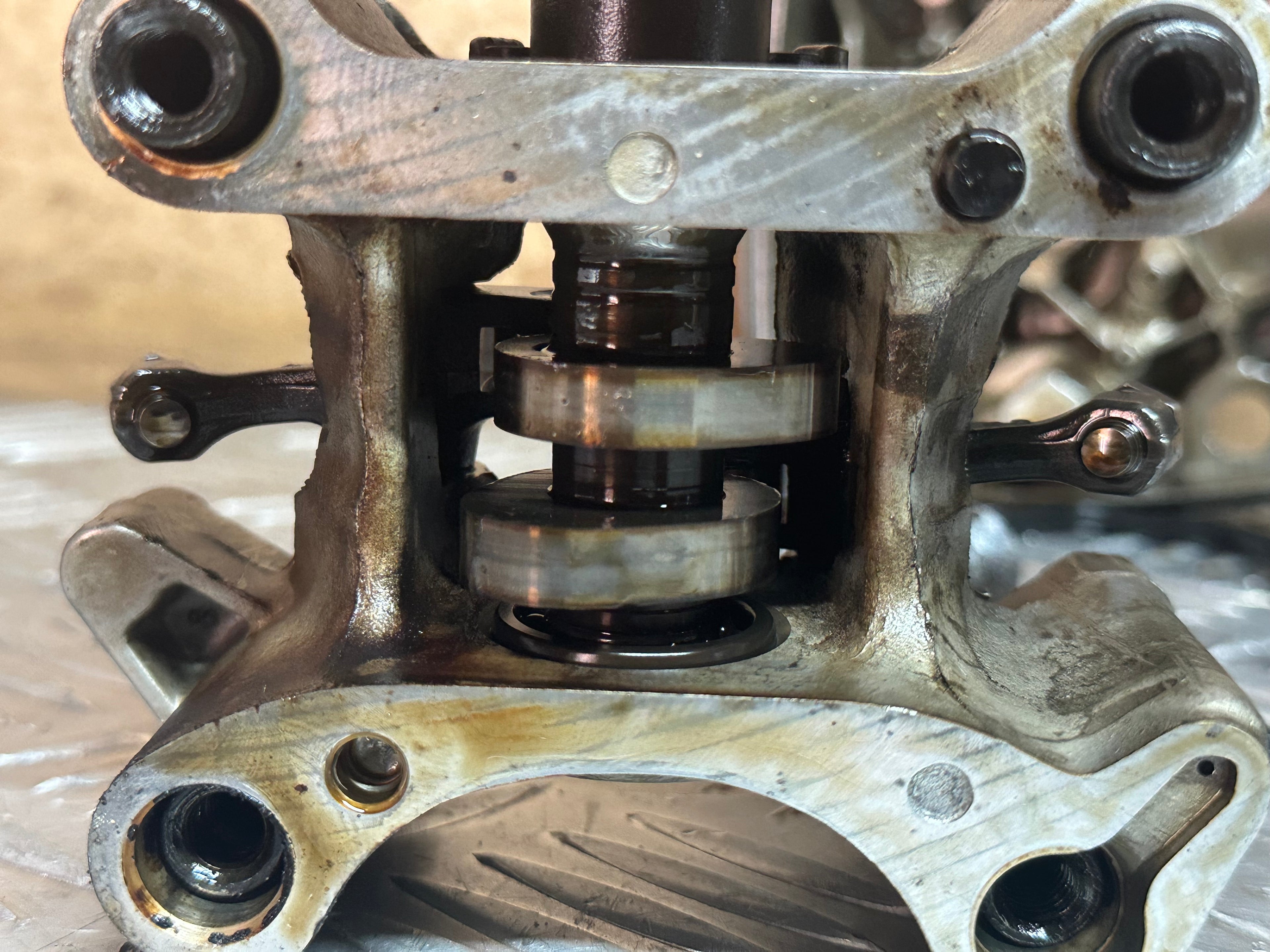 Honda CBF125 Engine Cylinder Head Complete With Valves & Cam 2012