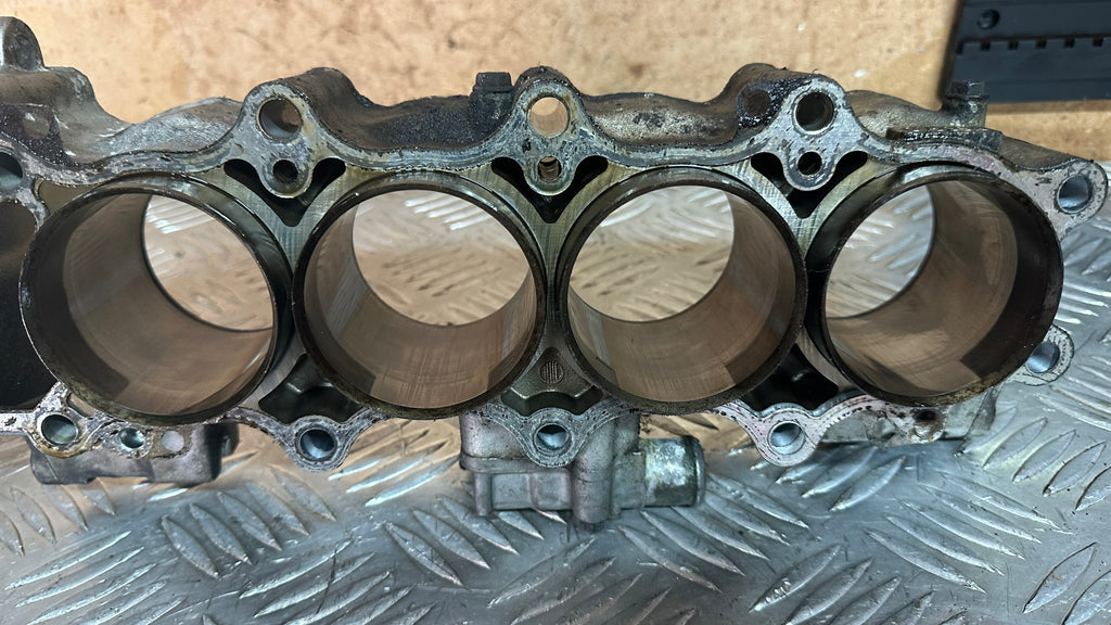 Kawasaki ZX600 Engine Cylinder Barrel With Pistons Used F2 1996 Ninja ZX6R