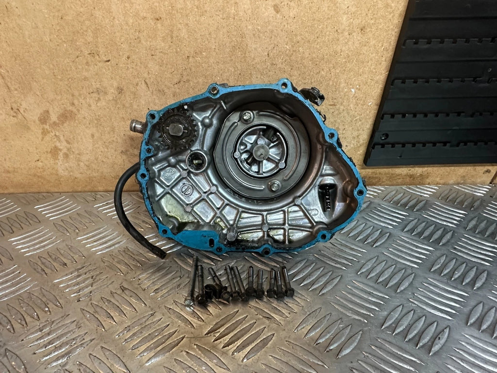 Honda CBR125R Engine Clutch Cover + Water Pump Carb Model CBR125 2005 CBR 125