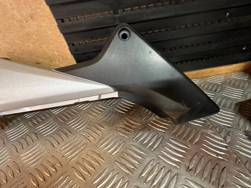Honda CBR125R Left Rear Side Panel Fairing In Silver CBR125 2005 CBR 125