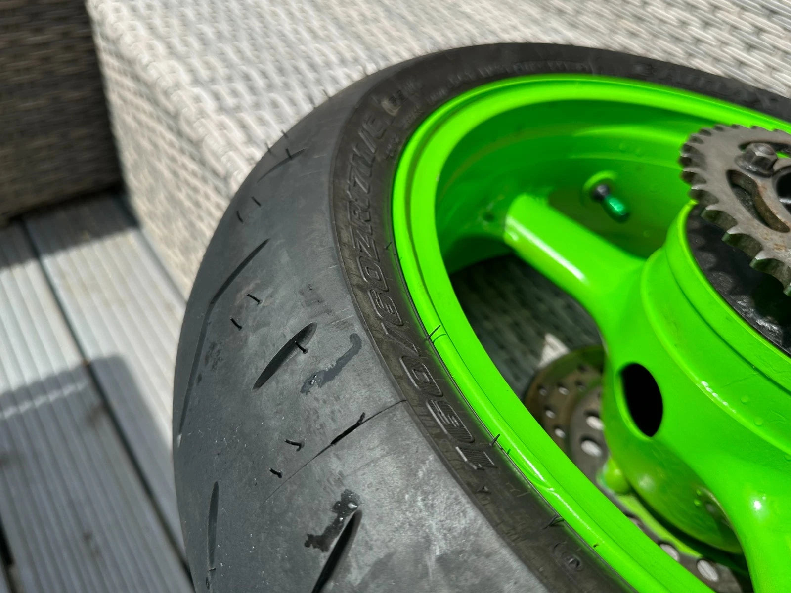 Kawasaki ZX600 VGC Rear Wheel + Disc Sprocket Good Bridgestone Tyre ZXR ZX600R Used