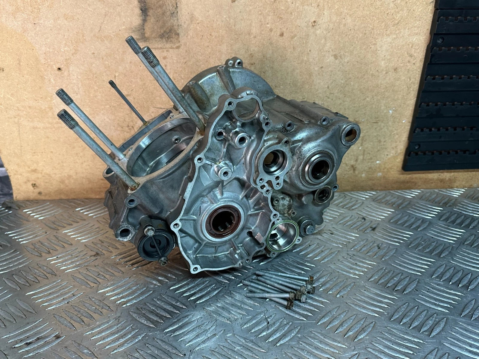 KTM SXF 350 Engine Crankcase Matching Pair Crank Case Cases 2017 SXF350 XCF SX-F