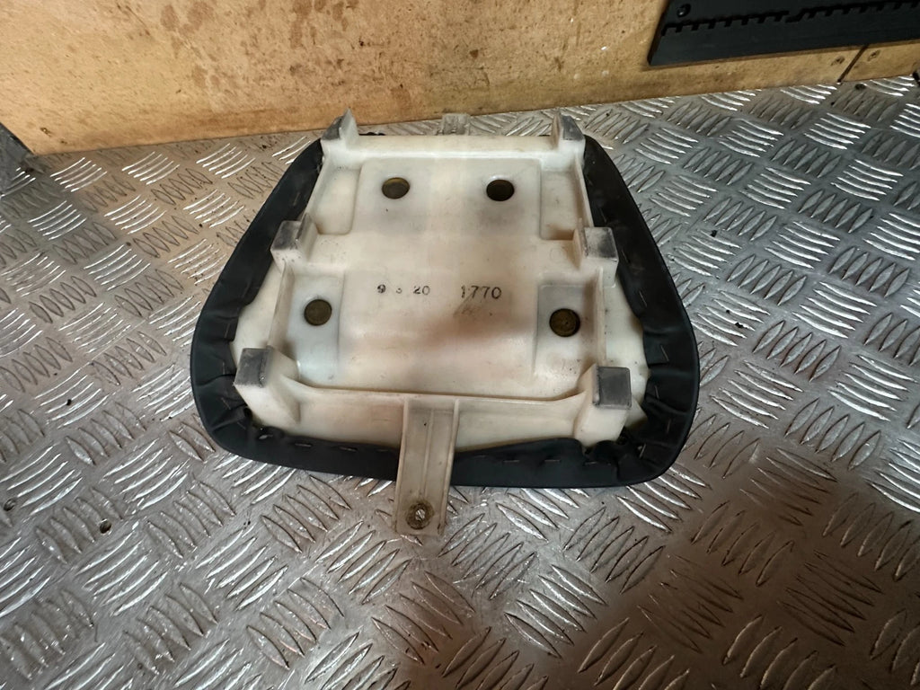 Kawasaki ZX600 Riders Seat Front Seat F2 1996 Ninja ZX6R