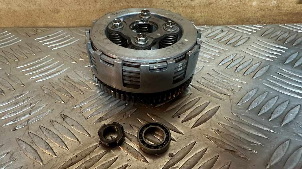 Honda CBR125R Clutch Basket Pressure  & Plates Complete Assy CBR125 2005 CBR 125