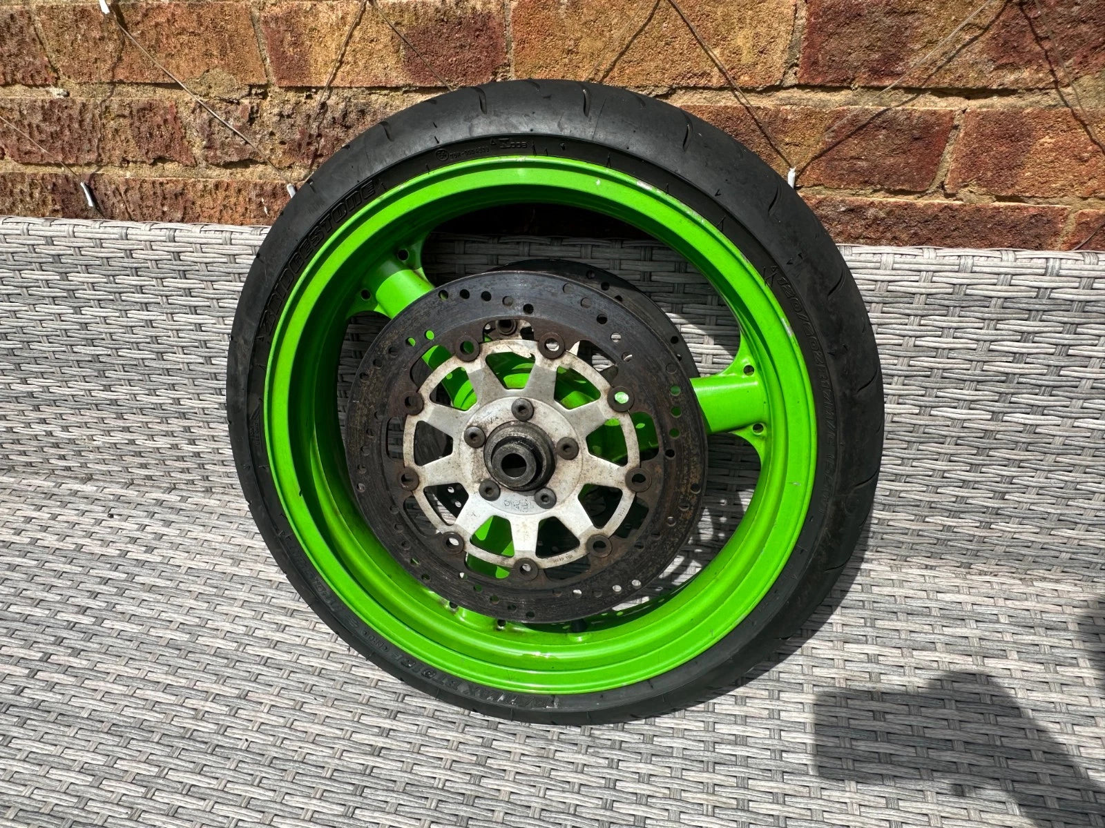 Kawasaki ZX600 Front Wheel + Discs & Good Bridgestone Tyre ZXR ZX600R