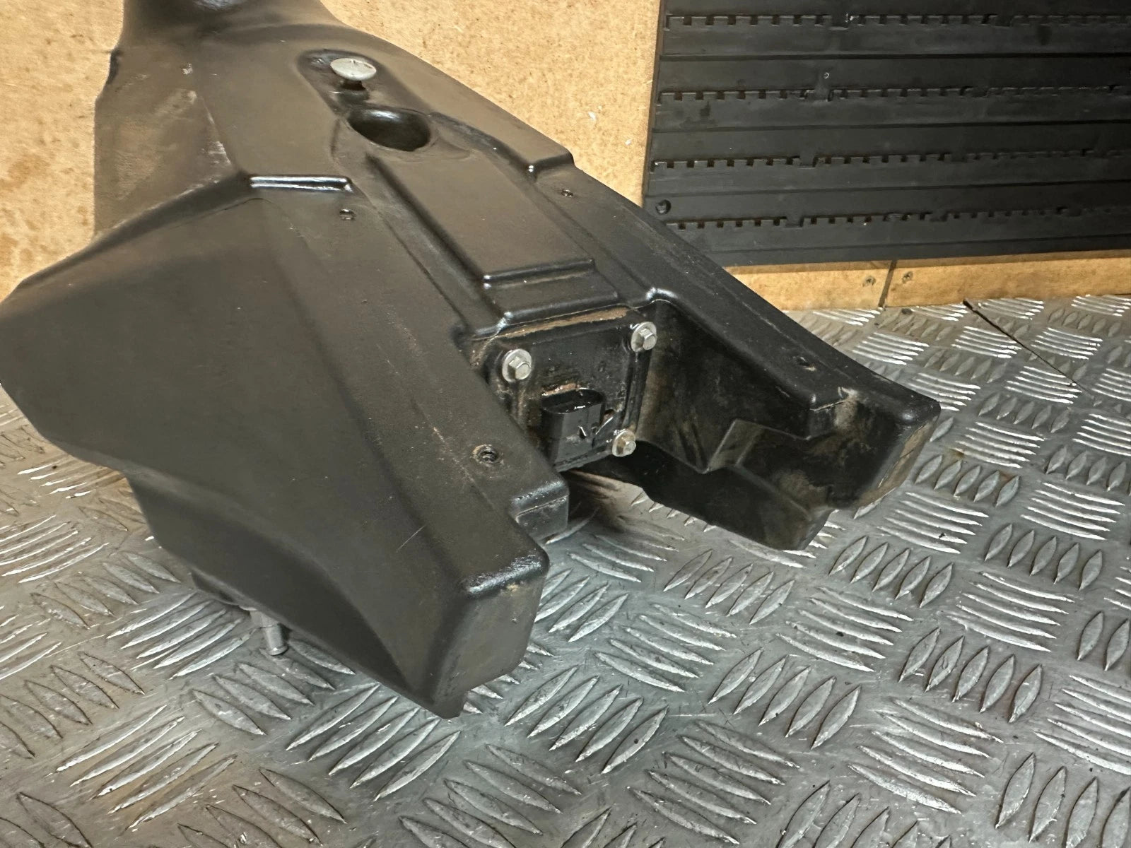 KTM SXF 350 Fuel Petrol Gas Tank Fits Many Models SXF350 XCF SX-F