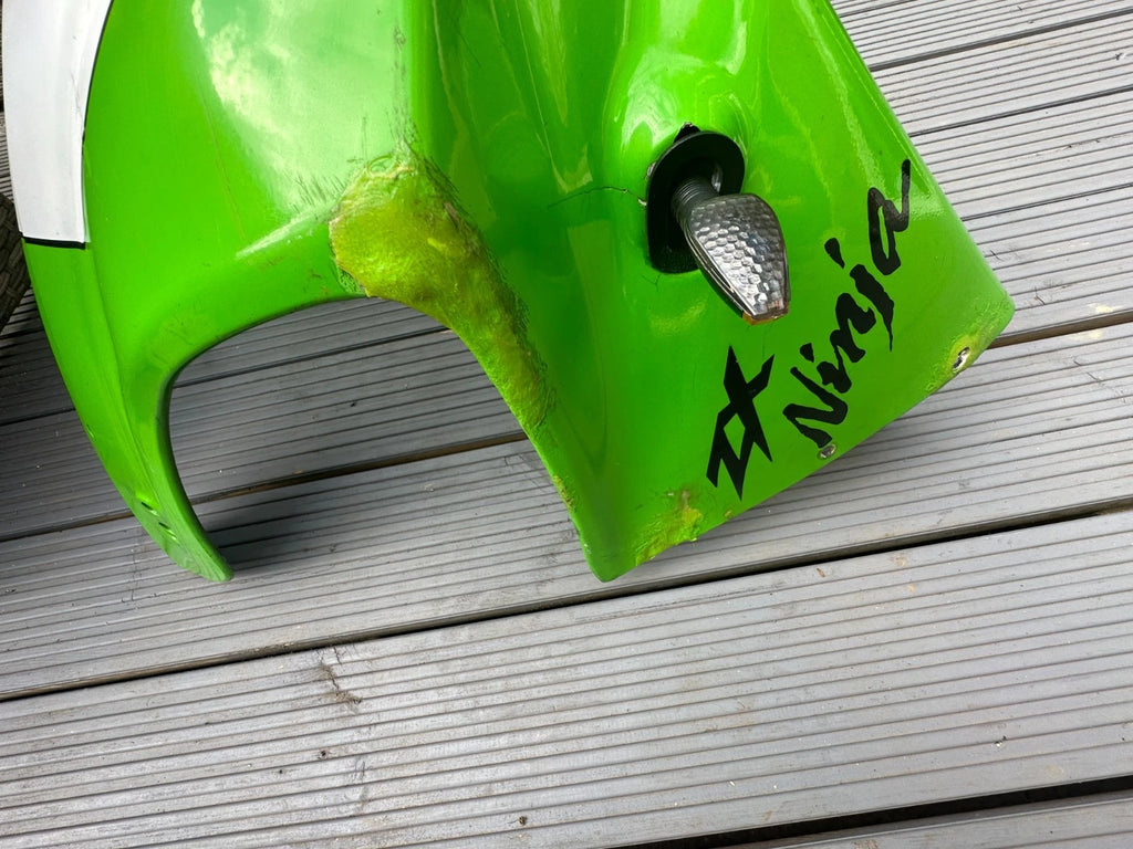 Kawasaki ZX600 Nose Cone Front Fairing Headlight Surround F2 F3 1996 Ninja ZX6R