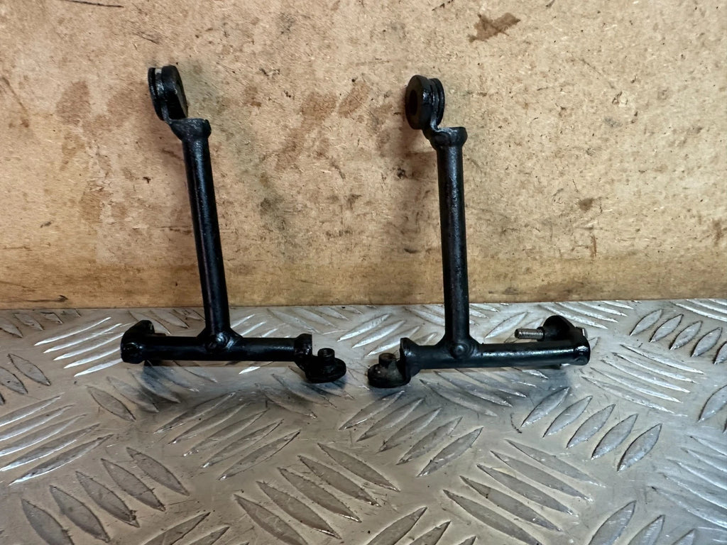Kawasaki ZX600 Oil cooler Brackets Left & Right 1996 ZX6R Ninja ZX600R