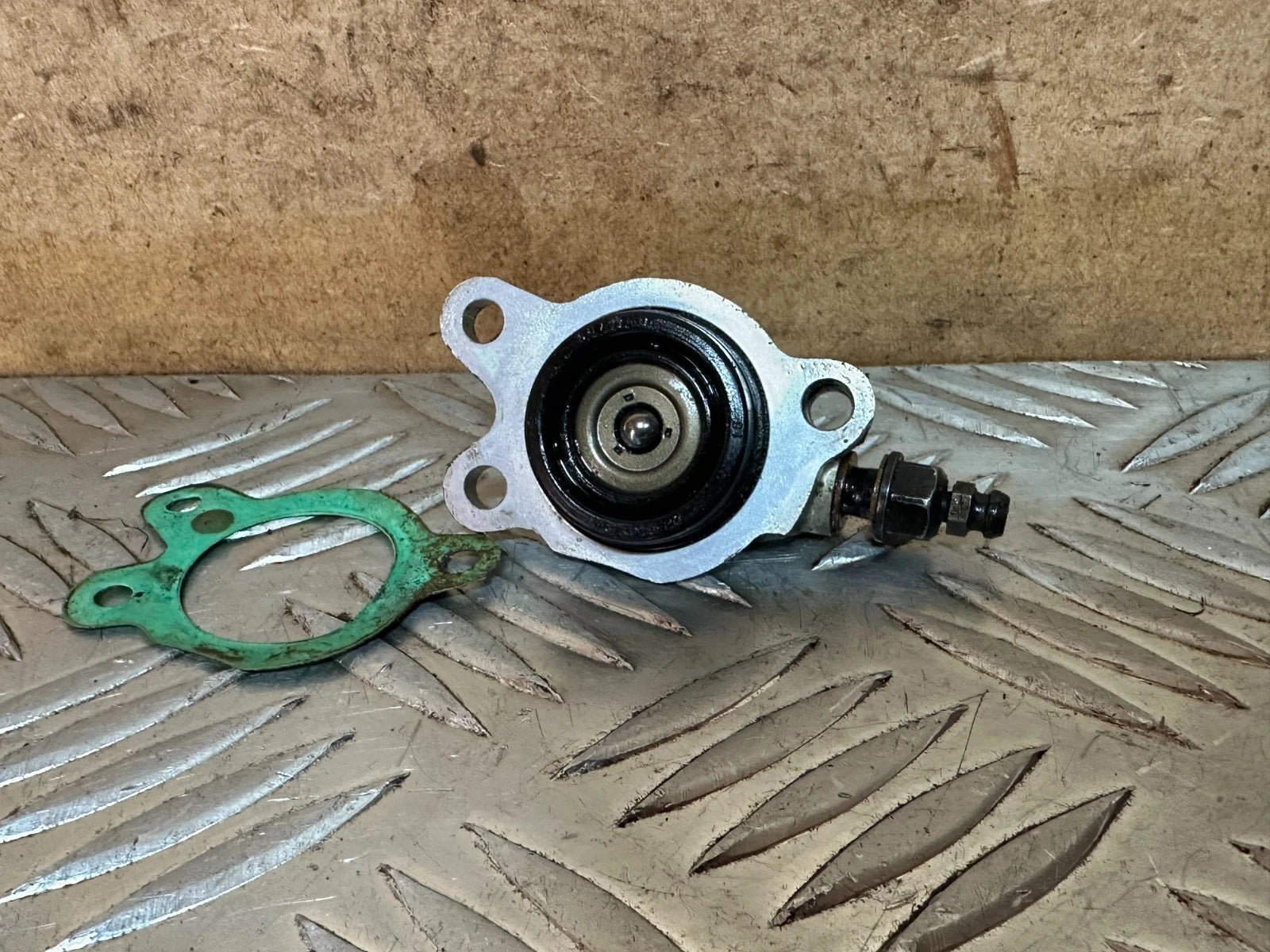 KTM SXF 350 Engine Clutch Slave Cylinder With Bleed Nipple/Banjo SXF350 XCF SX-F