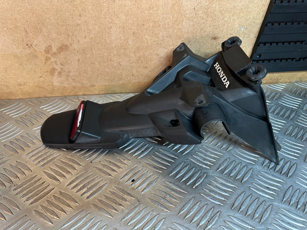 Honda CBF125 Rear Tail Tidy / Mudguard / Light Holder / Fender 2012 CBF 125 VGC
