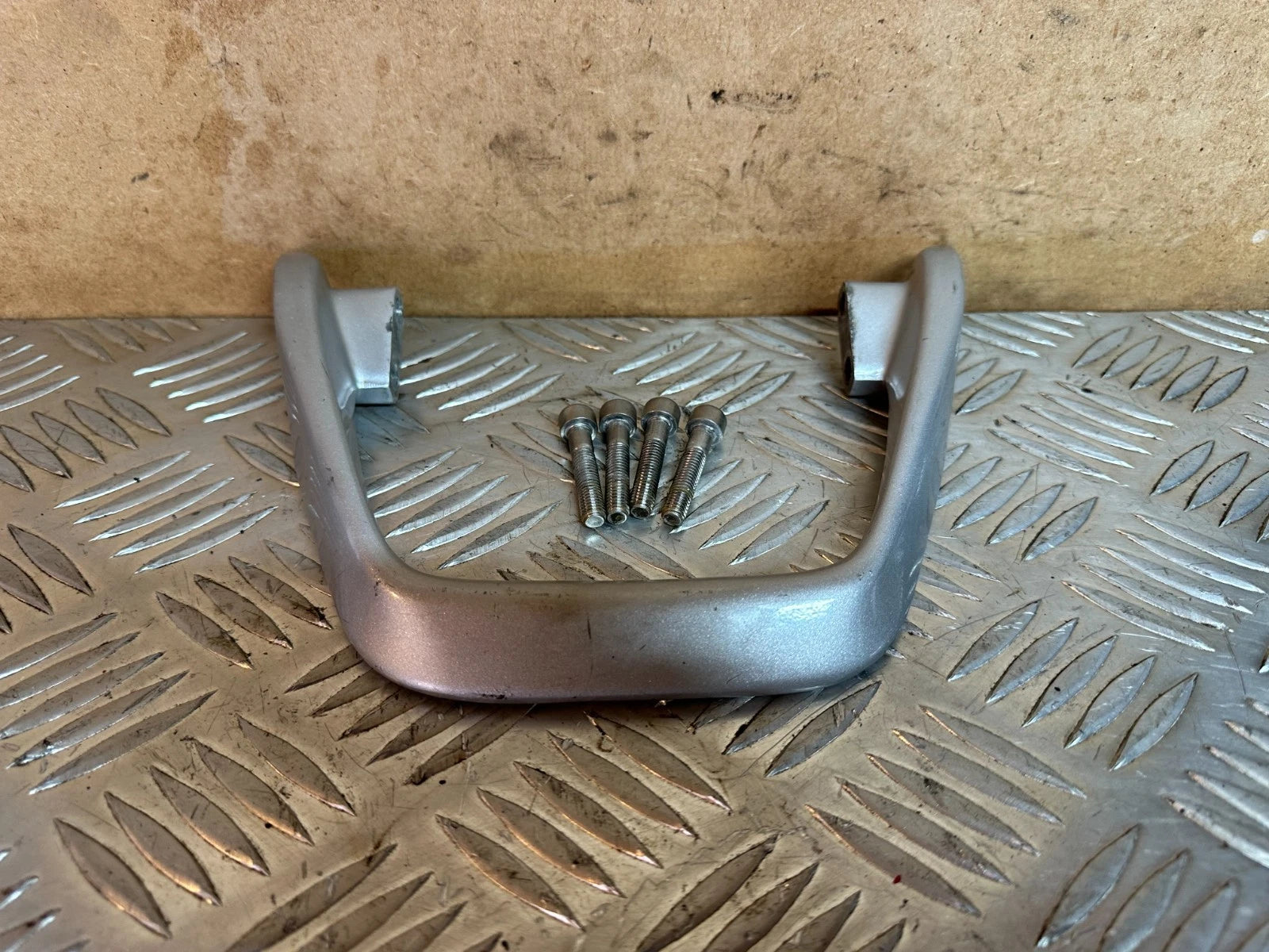 Honda CBR125 Grab Handle With Bolts Passenger pillion Grab Rail 2005 CBR 125