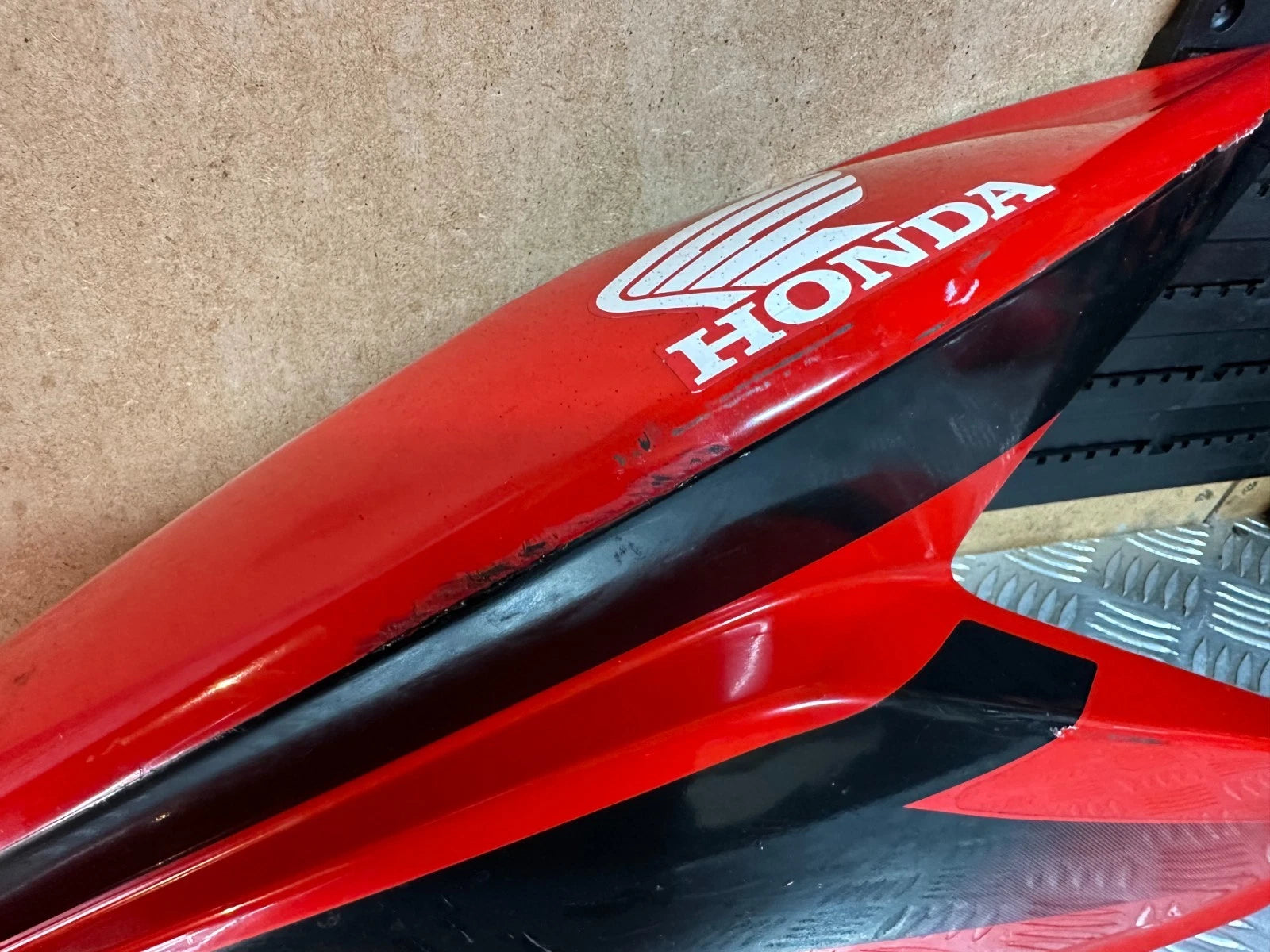 Honda CBF125 Left Hand Side Panel Fairing Red 2012 LH CBF 125