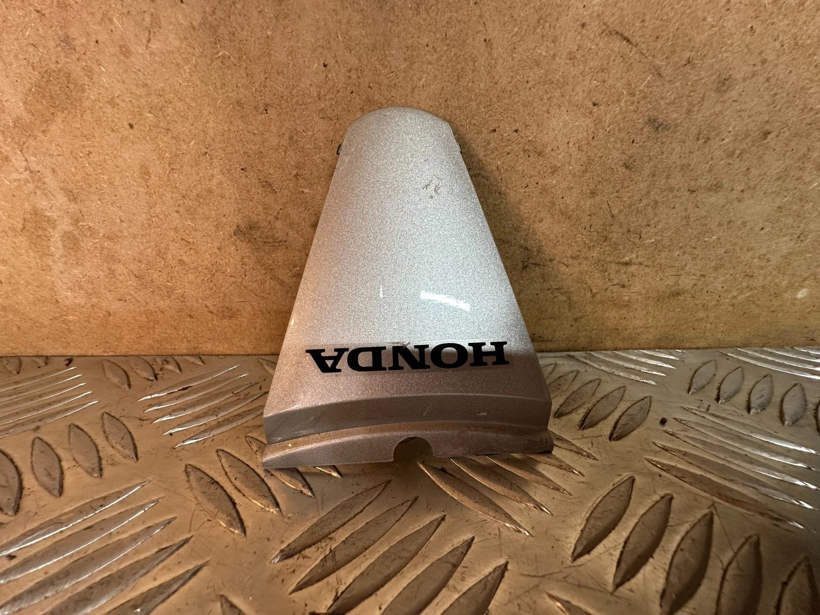 Honda CBR125R Silver Rear Fairing Tail Infill Panel With Honda Logo 2005 CBR 125