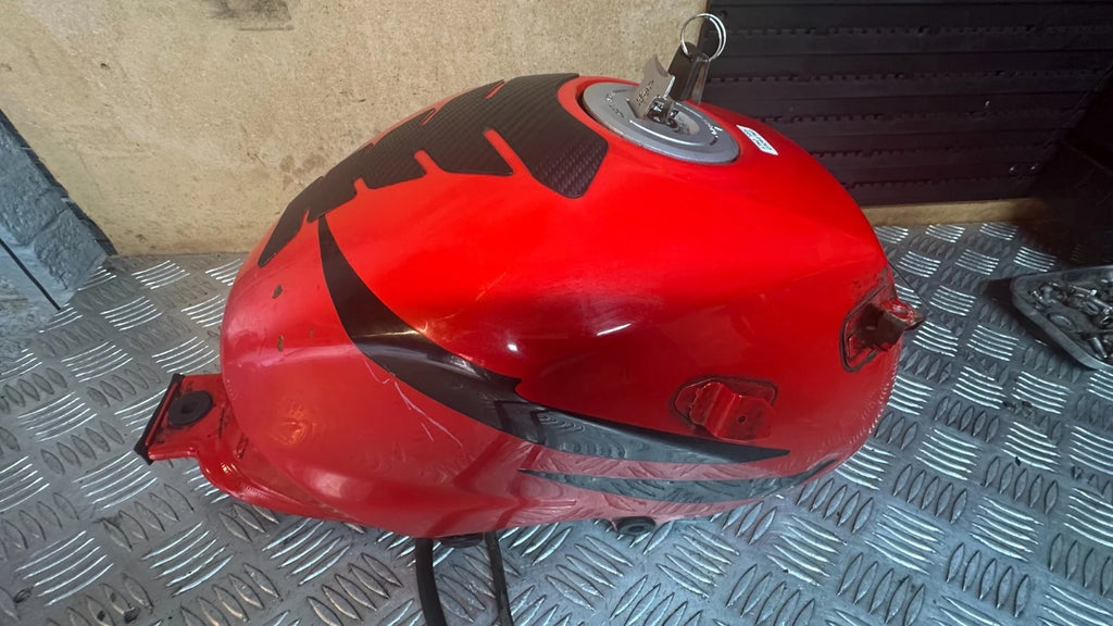 Honda CBF125 Fuel Petrol Tank With Cap + Key + Fuel Pump Sender 2012 CBF 125