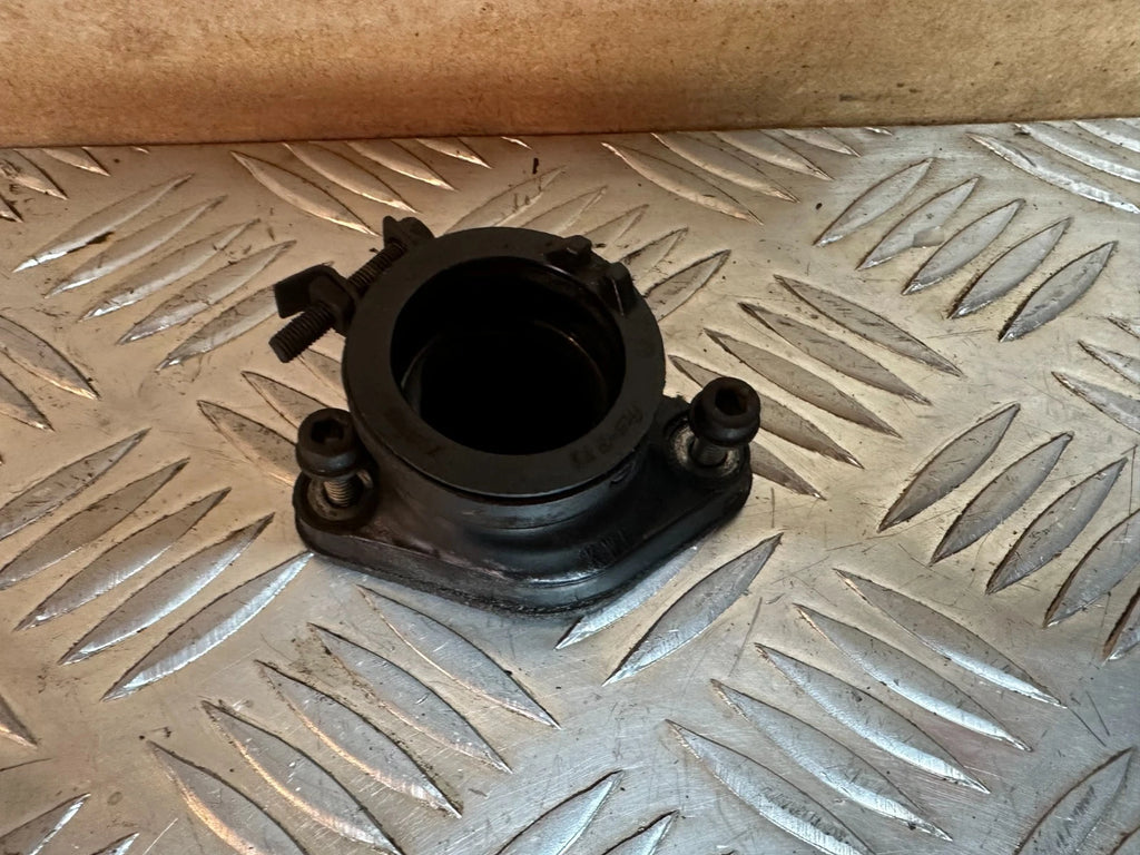 Honda CBF125 Throttle Body Manifold Engine Intake Flange + Bolts 2012 CBF 125