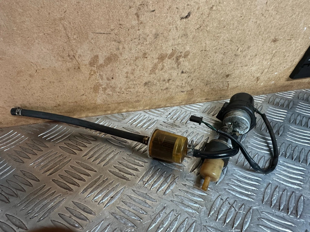 Kawasaki ZX600 Fuel Pump Petrol Pump F2 1996 Ninja ZX6R