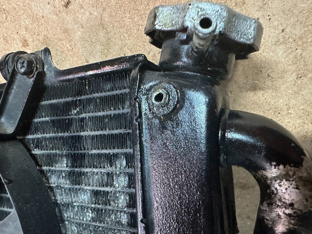 Kawasaki ZX600 Radiator & Fan Rad 1996 ZX6R Ninja ZX600R