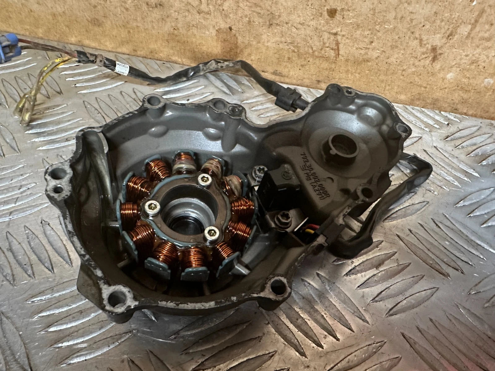 KTM SXF 350 Engine Ignition Stator Generator & Flywheel Cover SXF350 XCF SX-F