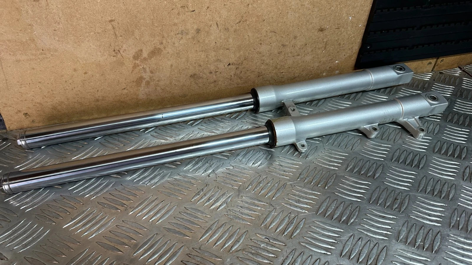 Honda CBR125R Front Fork Legs Pair Forks Quite Nice Carb Model CBR125 2005 CBR