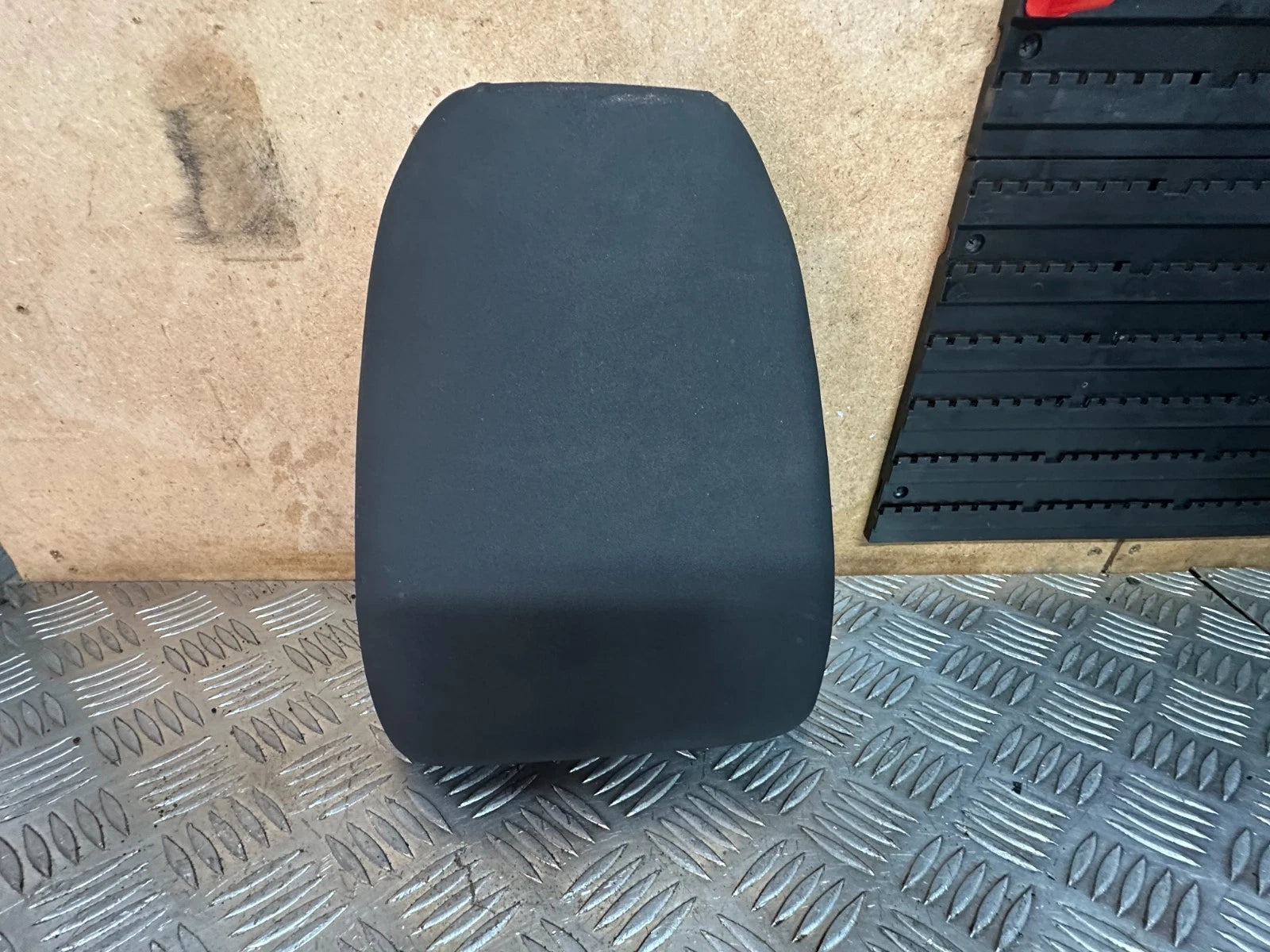 Kawasaki ZX600 Rear Seat Pillion Passenger Good Condition F2 1996 Ninja ZX6R