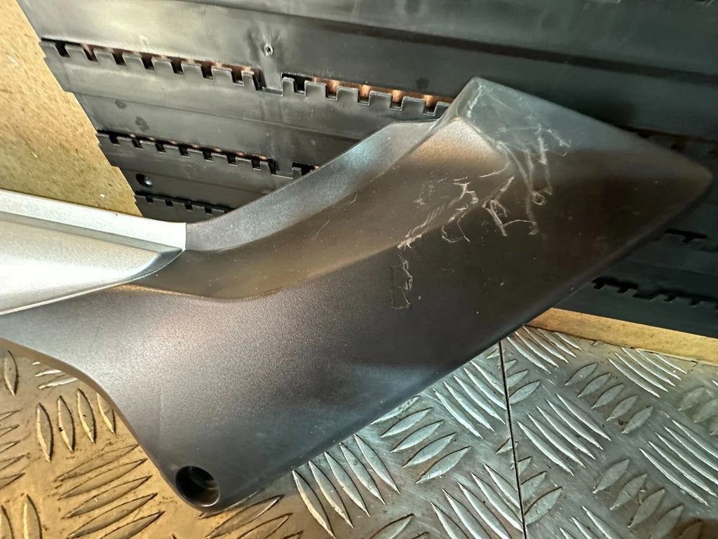 Honda CBR125R Right Rear Side Panel Fairing In Silver CBR125 2005 CBR 125
