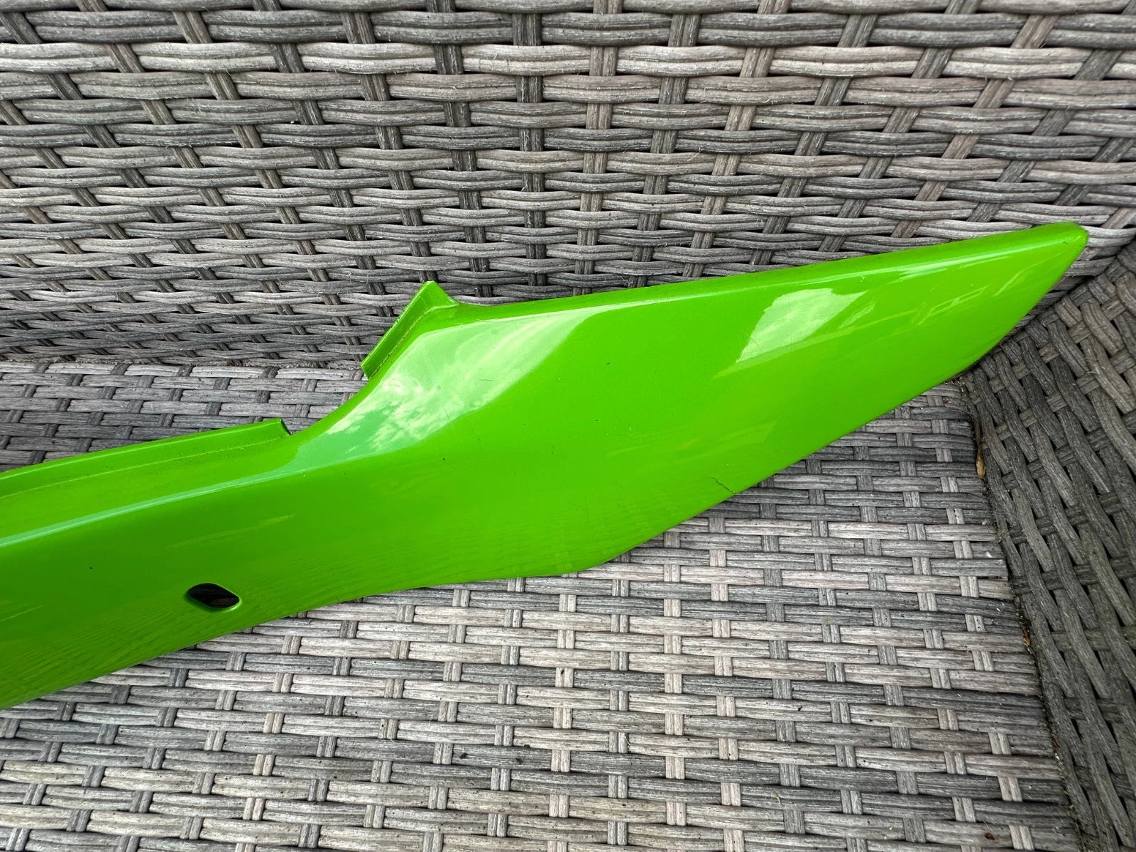 Kawasaki ZX600 Right Side Rear Fairing Panel Quite Nice F2 1996 Ninja ZX6R