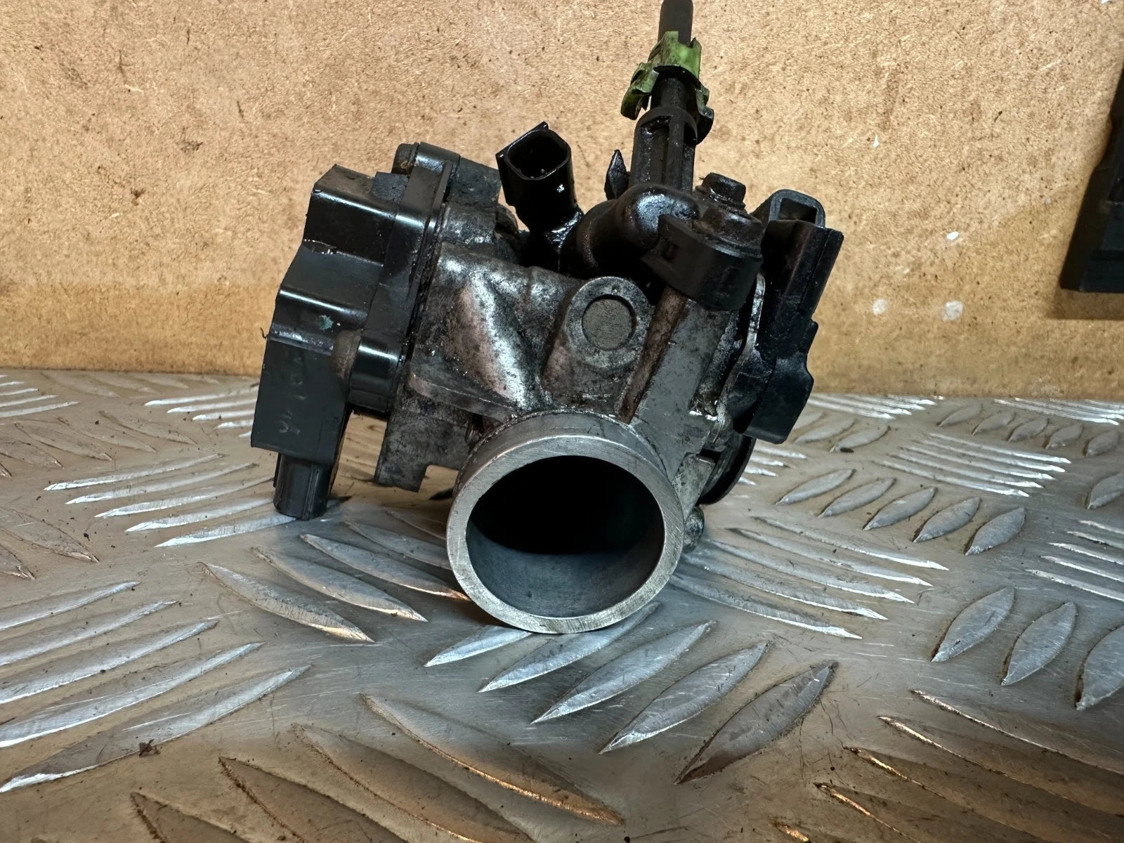 Honda CBF125 Throttle Body Complete With Injector & Sensors 2012 CBF 125