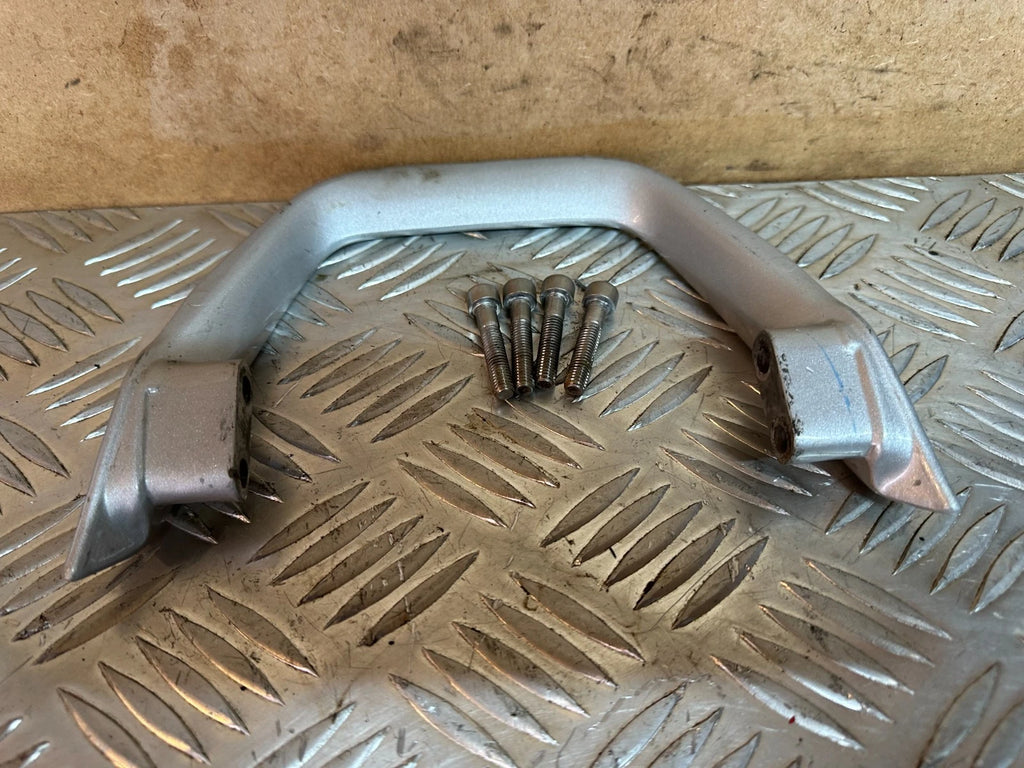 Honda CBR125 Grab Handle With Bolts Passenger pillion Grab Rail 2005 CBR 125
