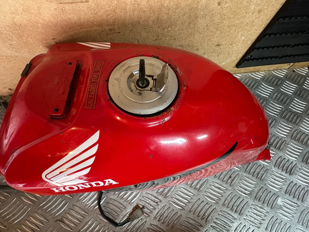Honda CBR125R Petrol Fuel Gas Tank With Tap Cap & Key + Sender Unit 2005 CBR 125