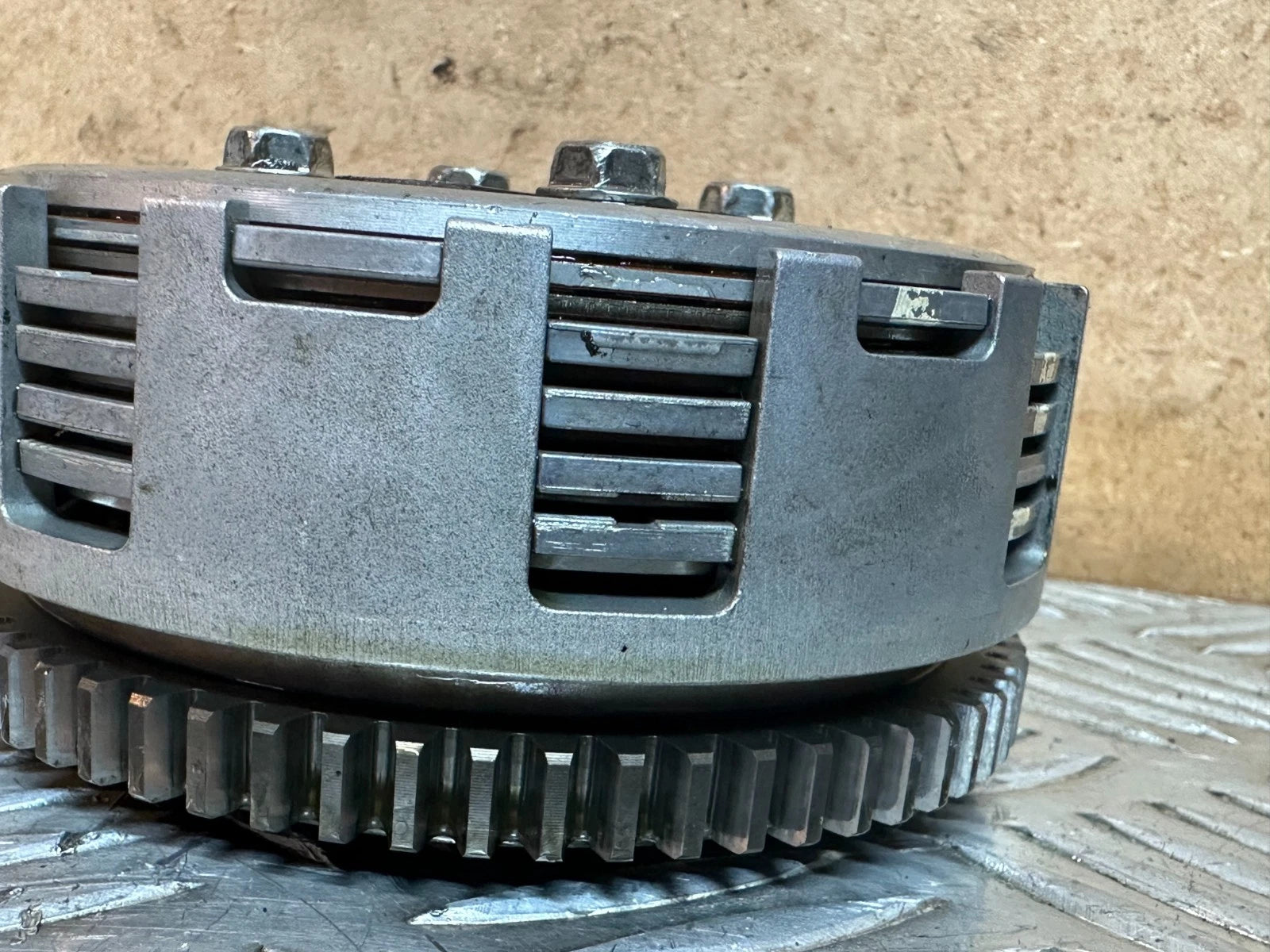 Honda CBR125R Clutch Basket Pressure  & Plates Complete Assy CBR125 2005 CBR 125