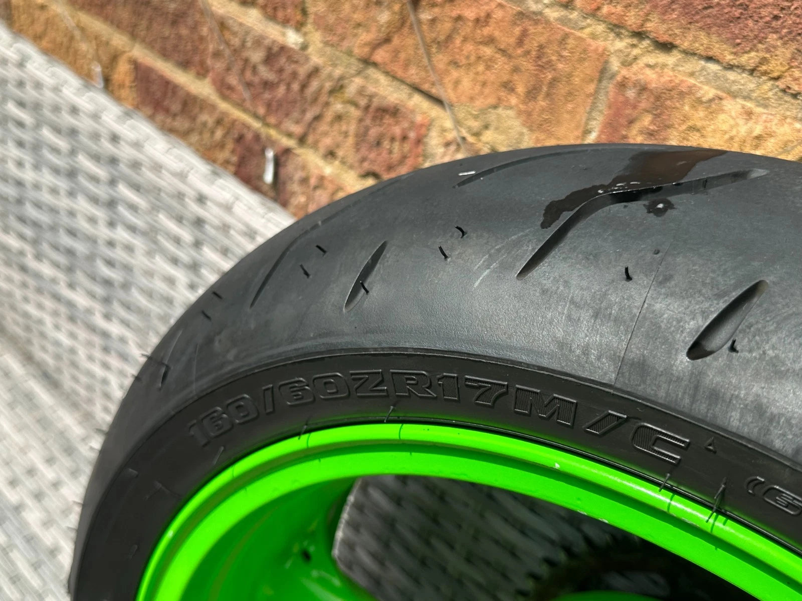 Kawasaki ZX600 VGC Rear Wheel + Disc Sprocket Good Bridgestone Tyre ZXR ZX600R Used