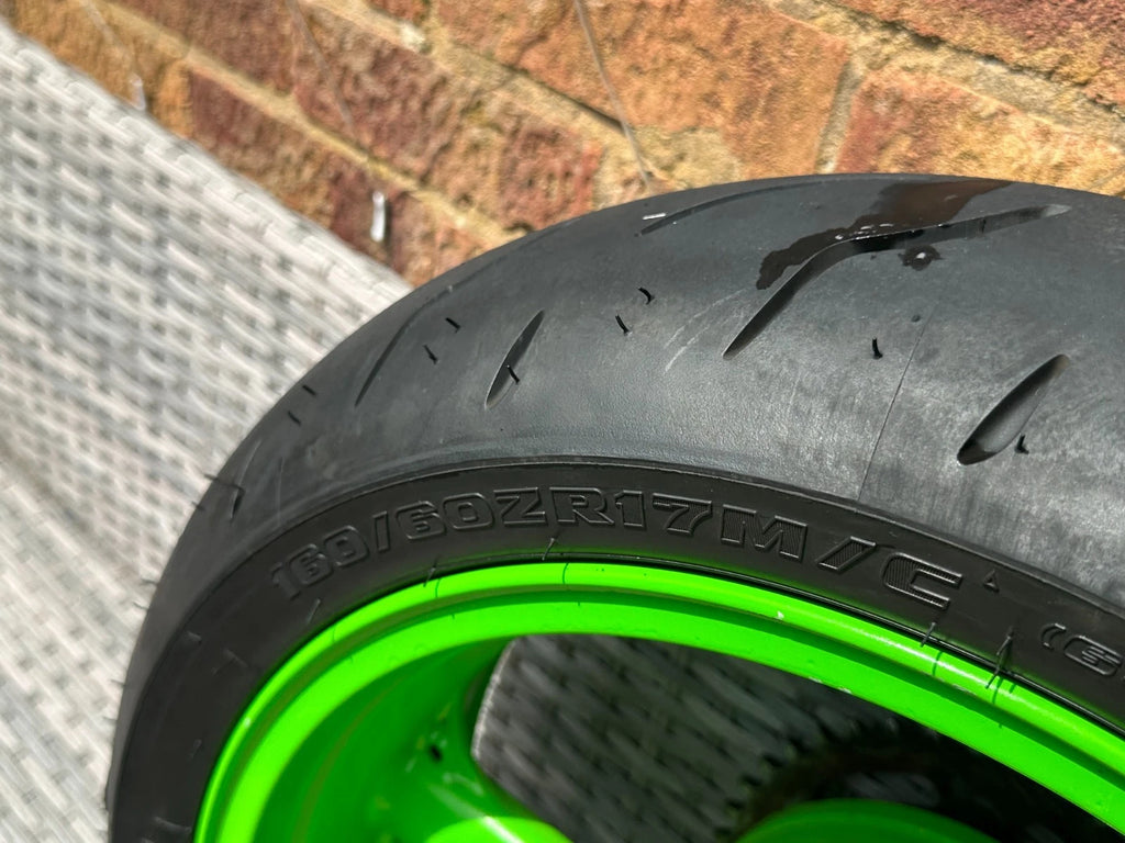 Kawasaki ZX600 VGC Rear Wheel + Disc Sprocket Good Bridgestone Tyre ZXR ZX600R Used