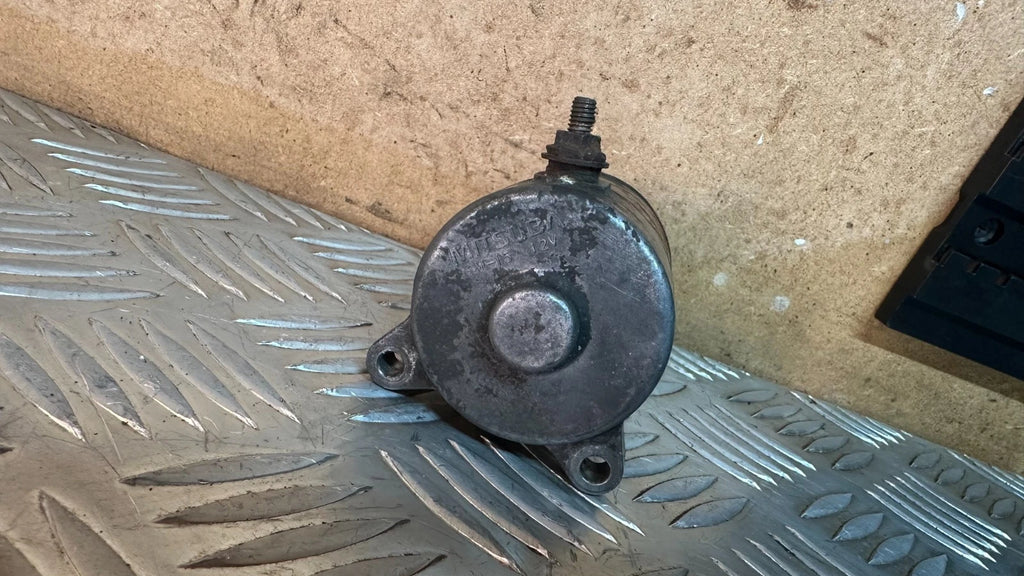 Honda CBR125R Engine Starter Motor Mitsuba Carb Model CBR125 2005 CBR 125