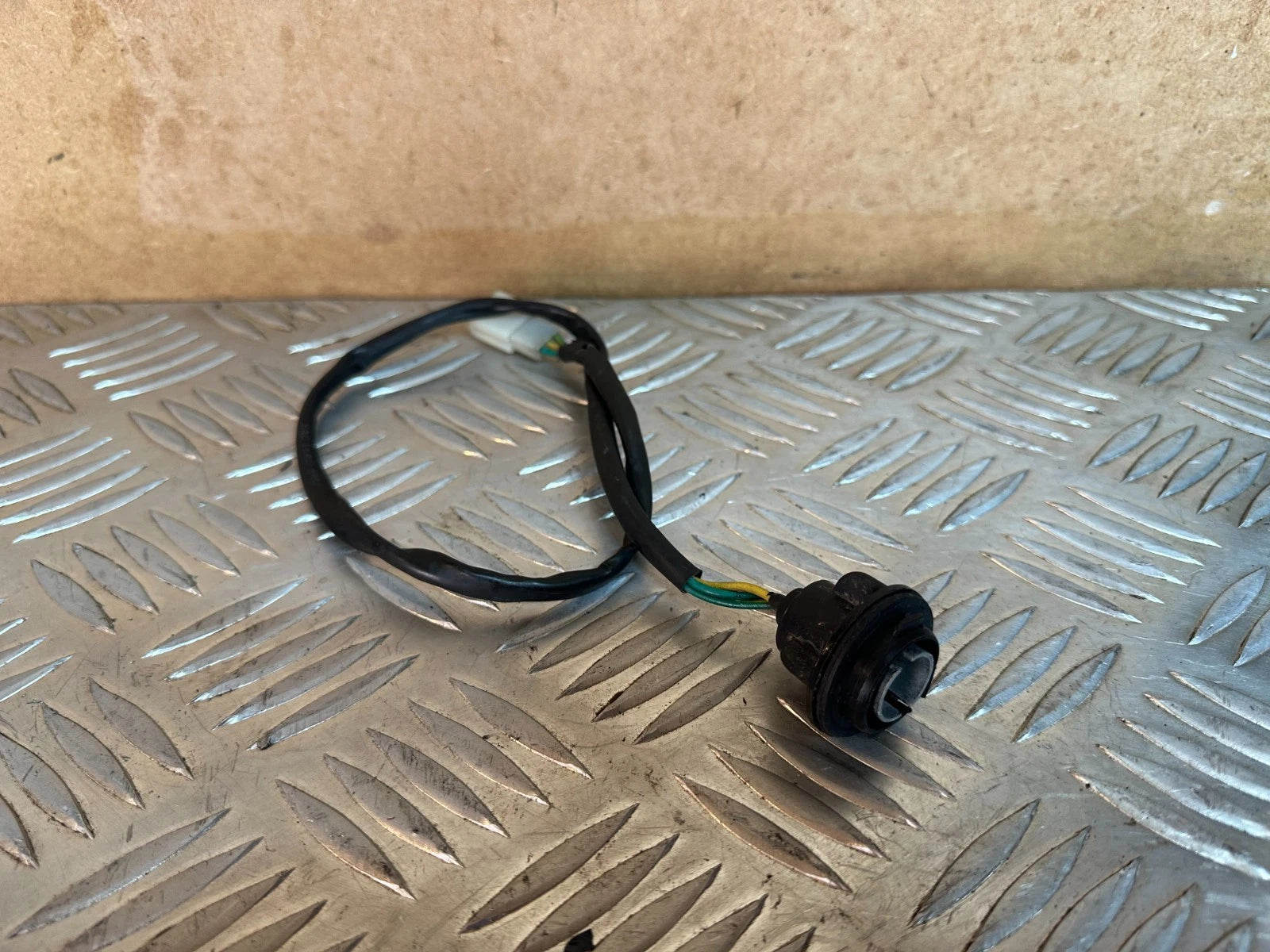 Honda CBF125 Rear Light Wiring Loom / Bulb Holder With Plug 2012 CBF 125