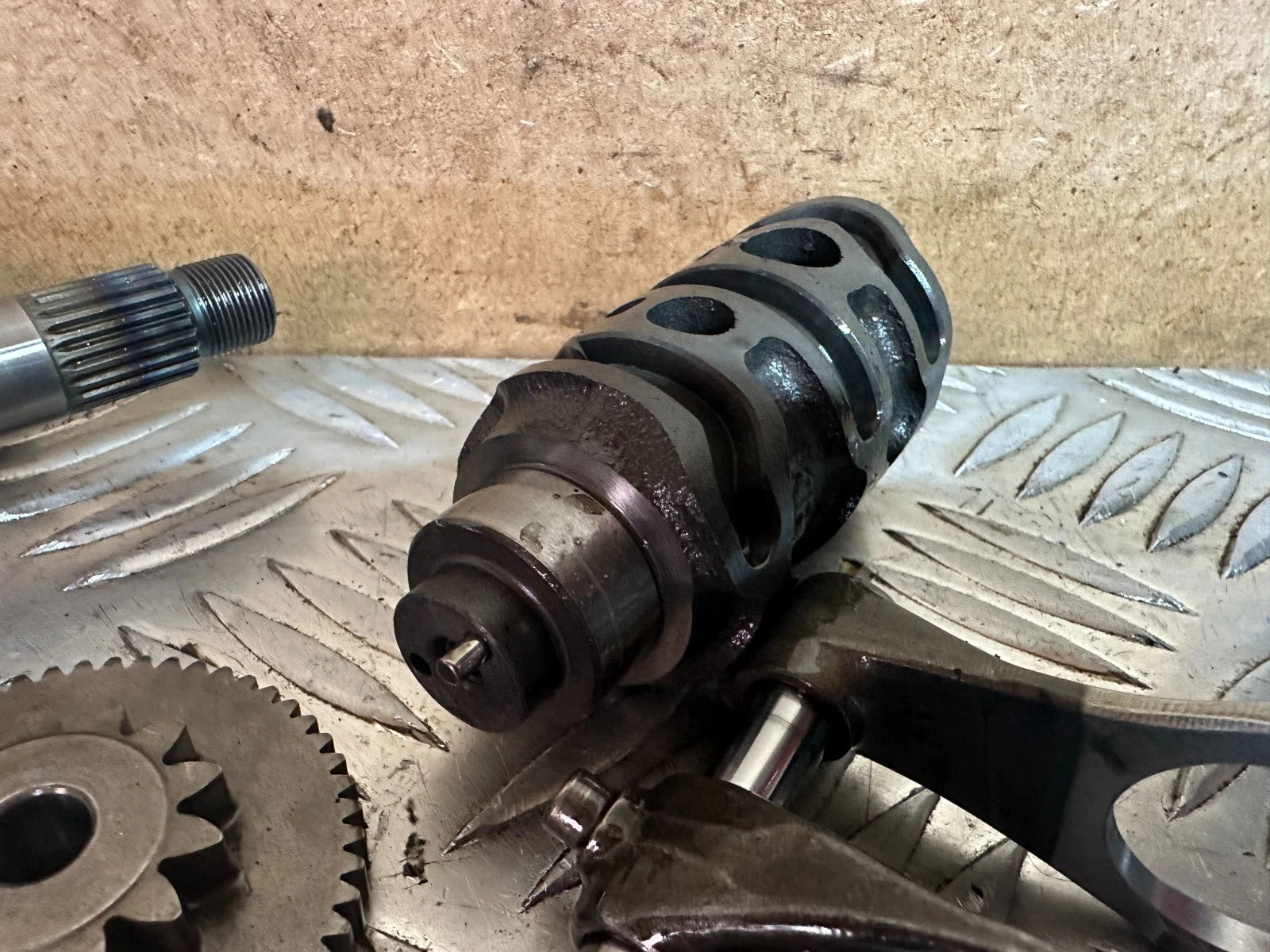 Honda CBR125R Gearbox Complete With Selector Drum & Forks CBR125 2005 CBR 125