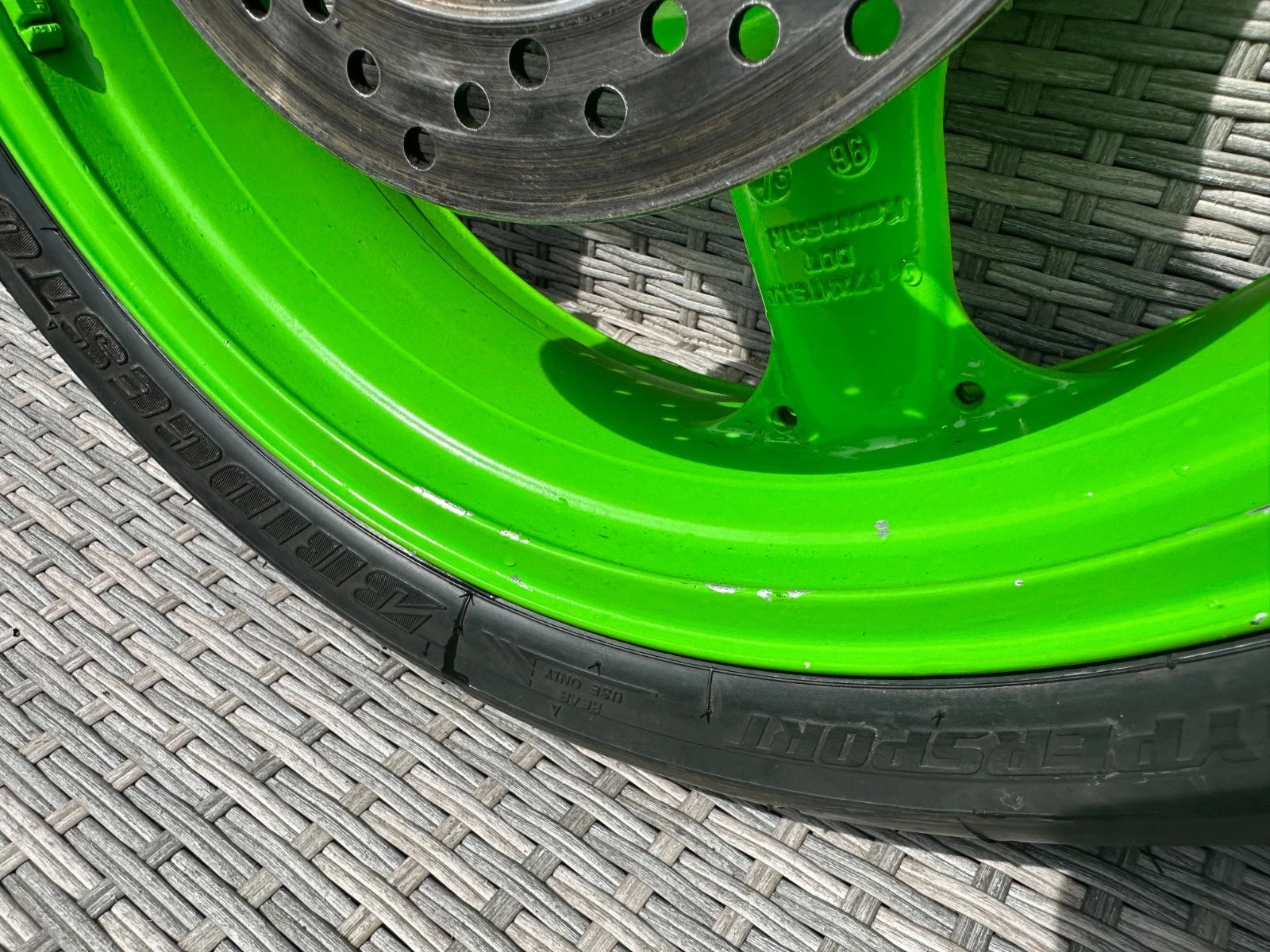 Kawasaki ZX600 VGC Rear Wheel + Disc Sprocket Good Bridgestone Tyre ZXR ZX600R Used