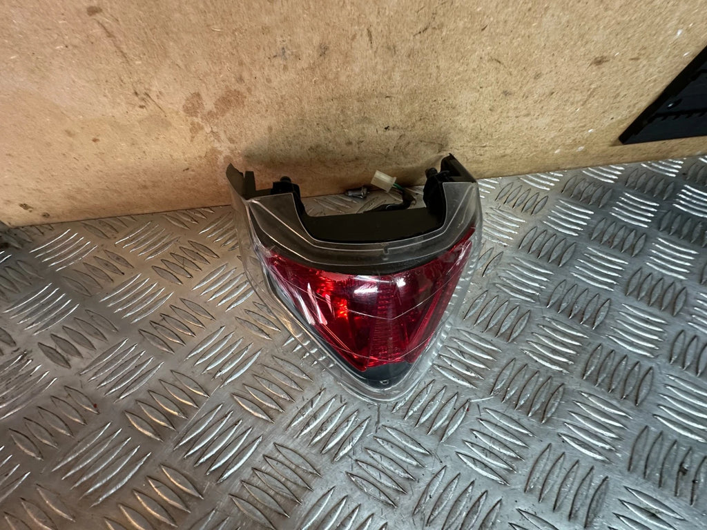 Honda CBR125R Rear Light Unit Taillight 2005 CBR 125