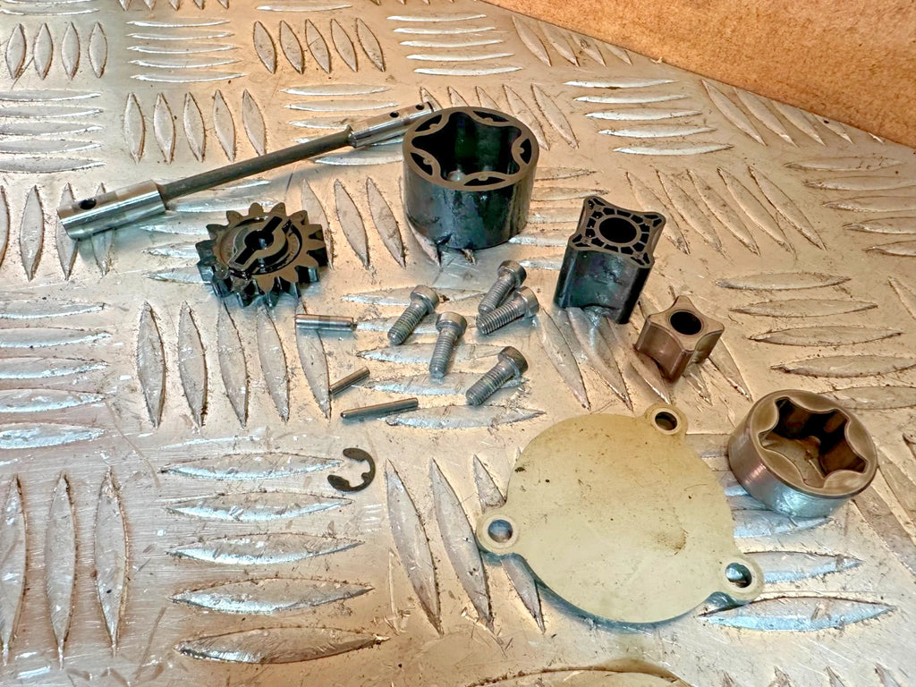 KTM SXF 350 Engine Oil Pump With Both Covers & All Pins/Clips 2017 XCF SX-F