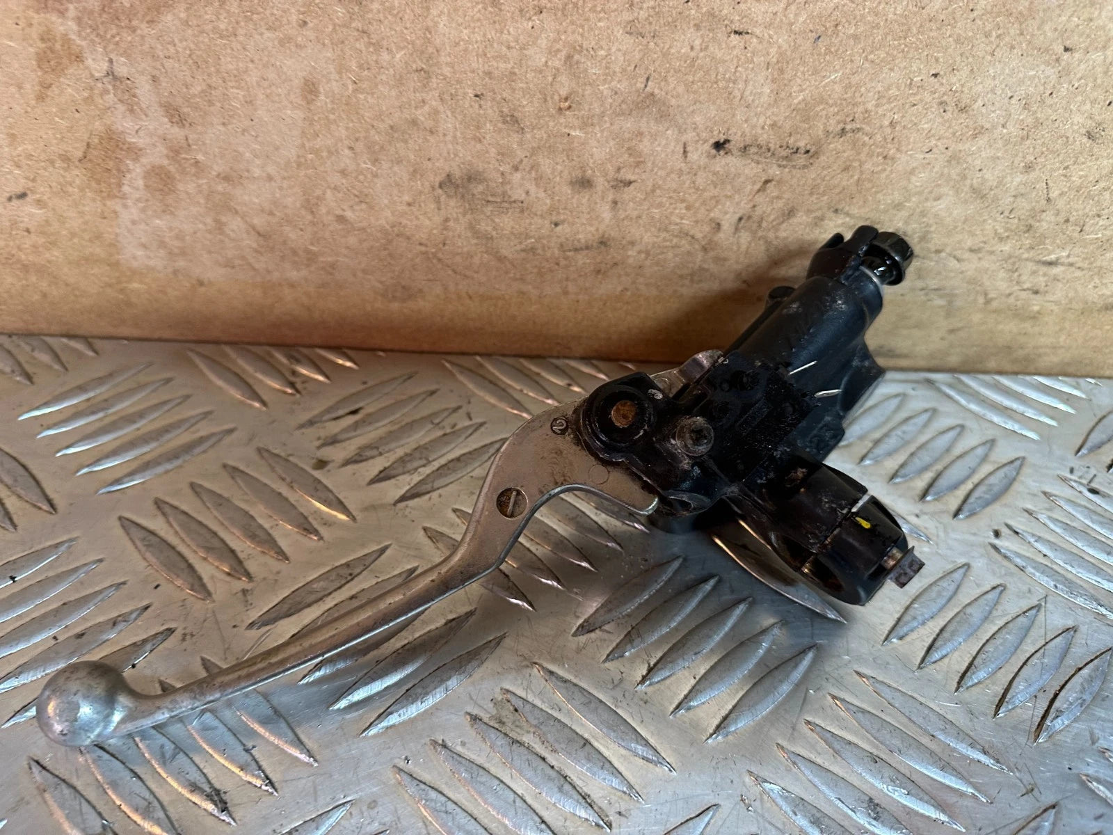 Honda CBR125 Front Brake Master Cylinder REQUIRES REBUILD 2005 CBR 125