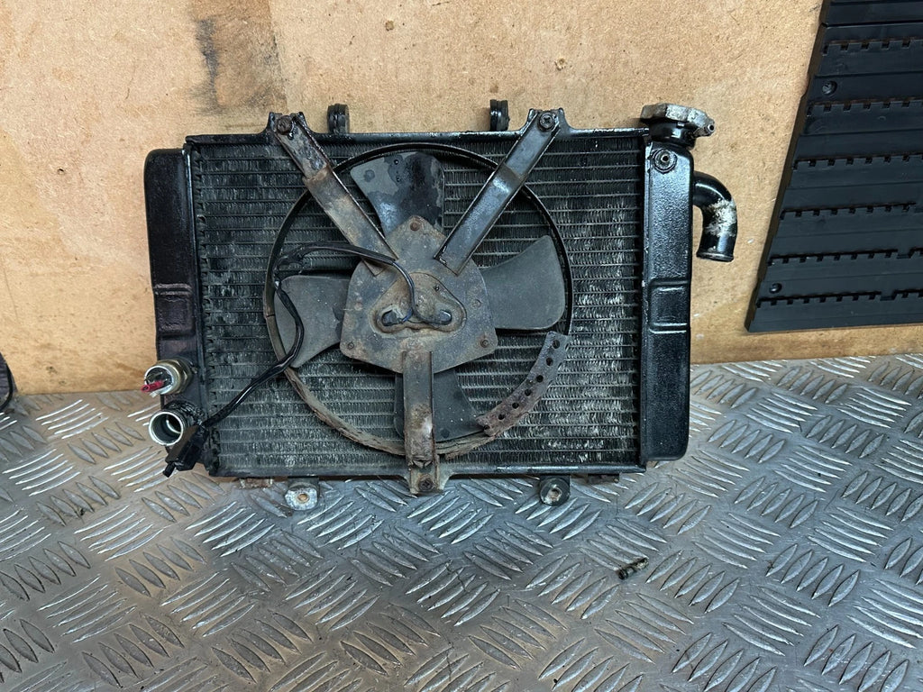Kawasaki ZX600 Radiator & Fan Rad 1996 ZX6R Ninja ZX600R