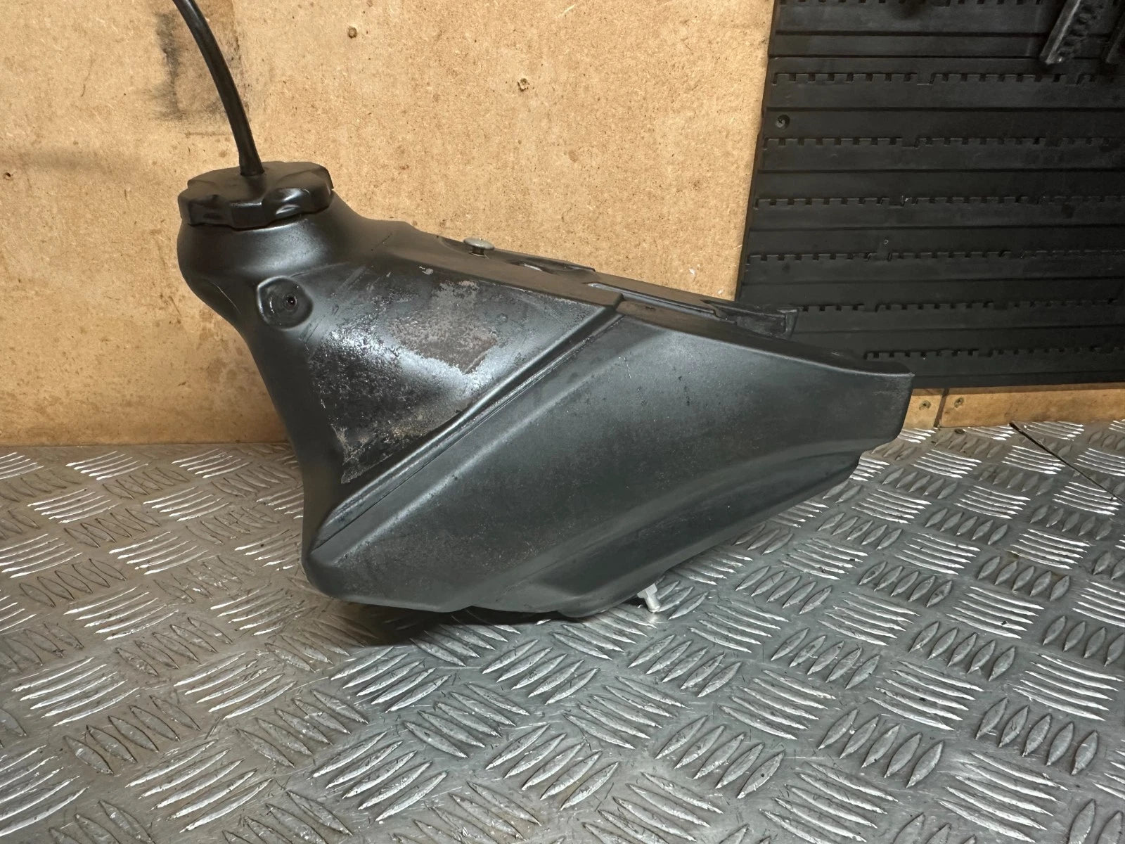 KTM SXF 350 Fuel Petrol Gas Tank Fits Many Models SXF350 XCF SX-F