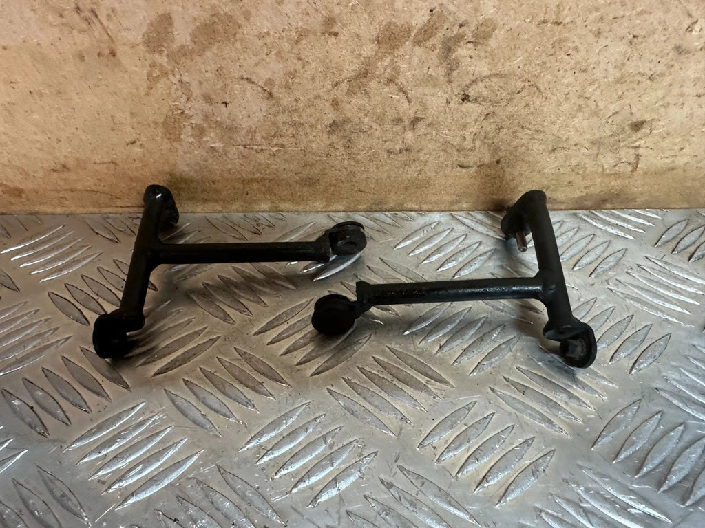 Kawasaki ZX600 Oil cooler Brackets Left & Right 1996 ZX6R Ninja ZX600R