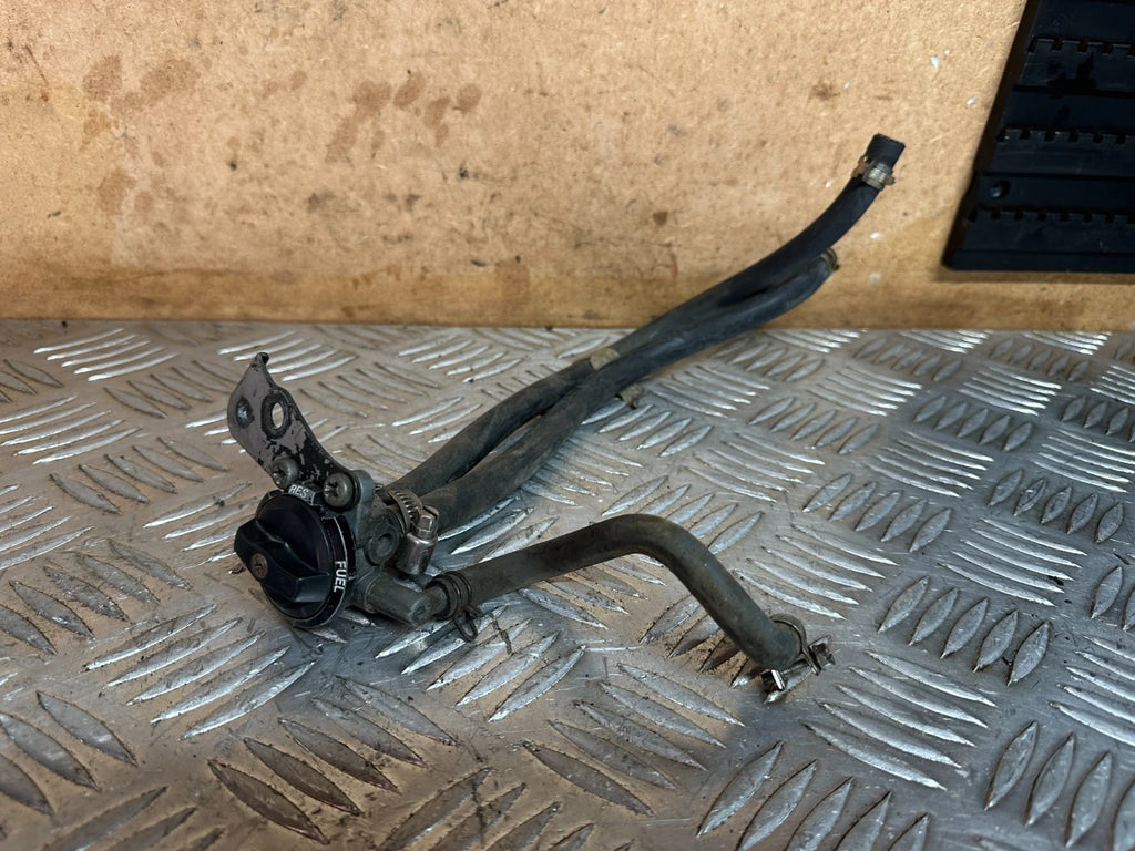 Kawasaki ZX600 Fuel Tap Petlock With Pipes & Mount Plate F2 1996 Ninja ZX6R